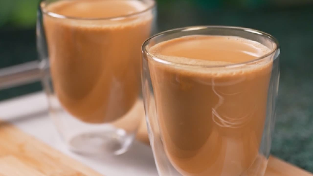 شاي ماسالا بنكهة التوابل الهندية