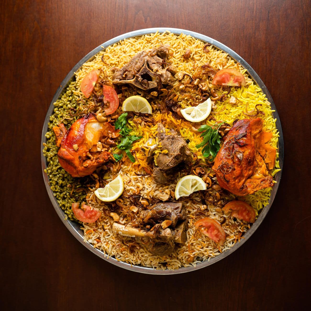مندي اللحم الضاني مع الأرز بالشعيرية