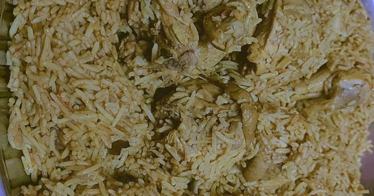 كبسة الدجاج بنكهة البهارات العربية