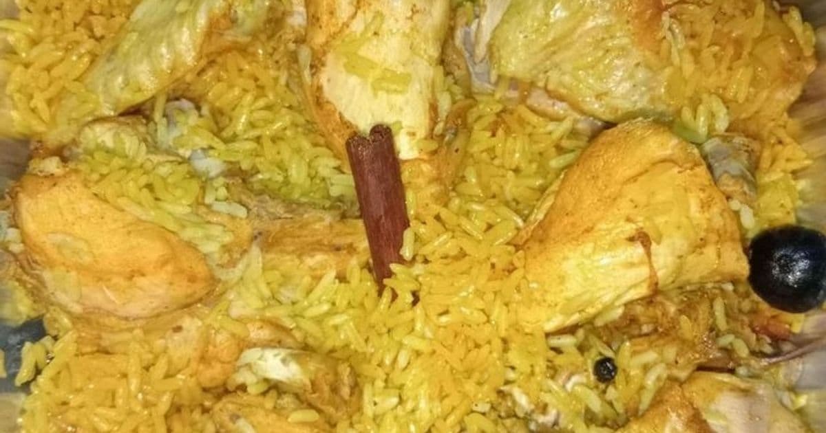 كبسة الدجاج السعودية بالأرز البسمتي
