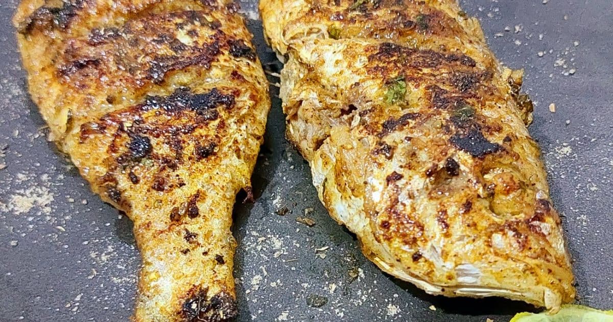 سمك القاص المشوي بتتبيلة الليمون والكزبرة