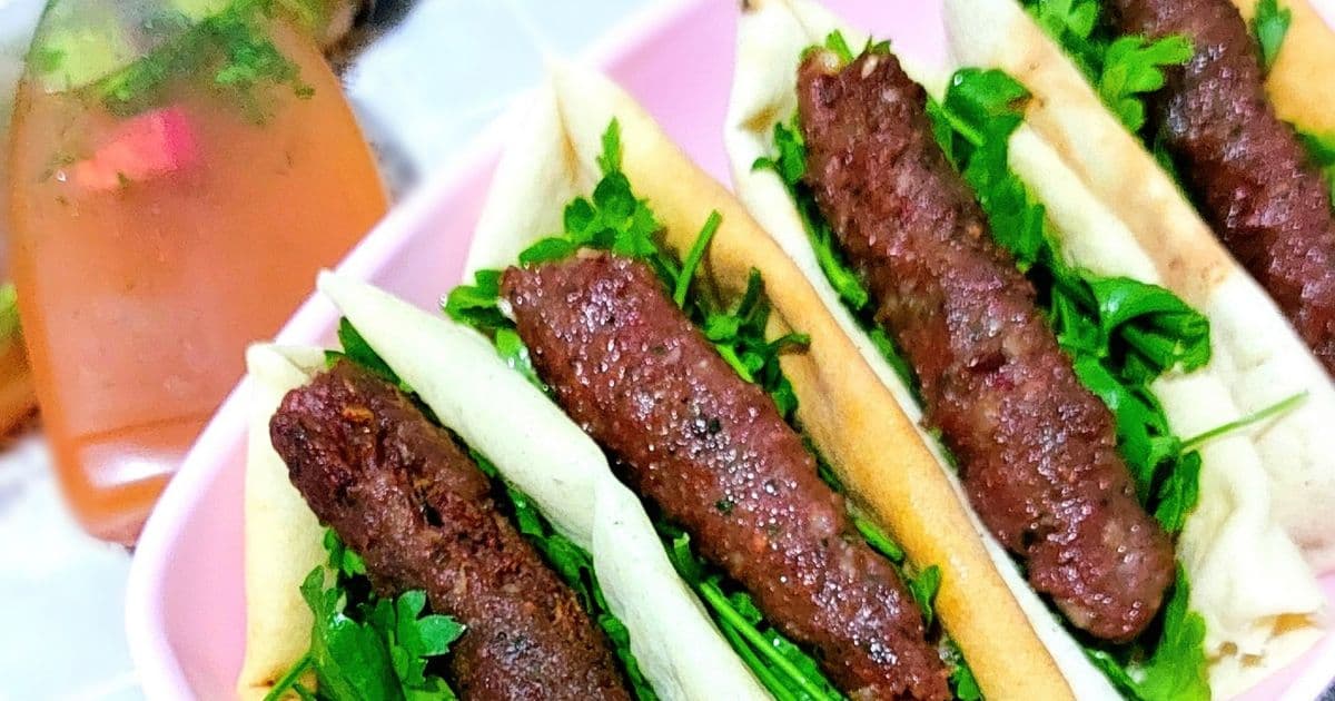 كفتة الحاتي مع سلطة الحاتي المنعشة