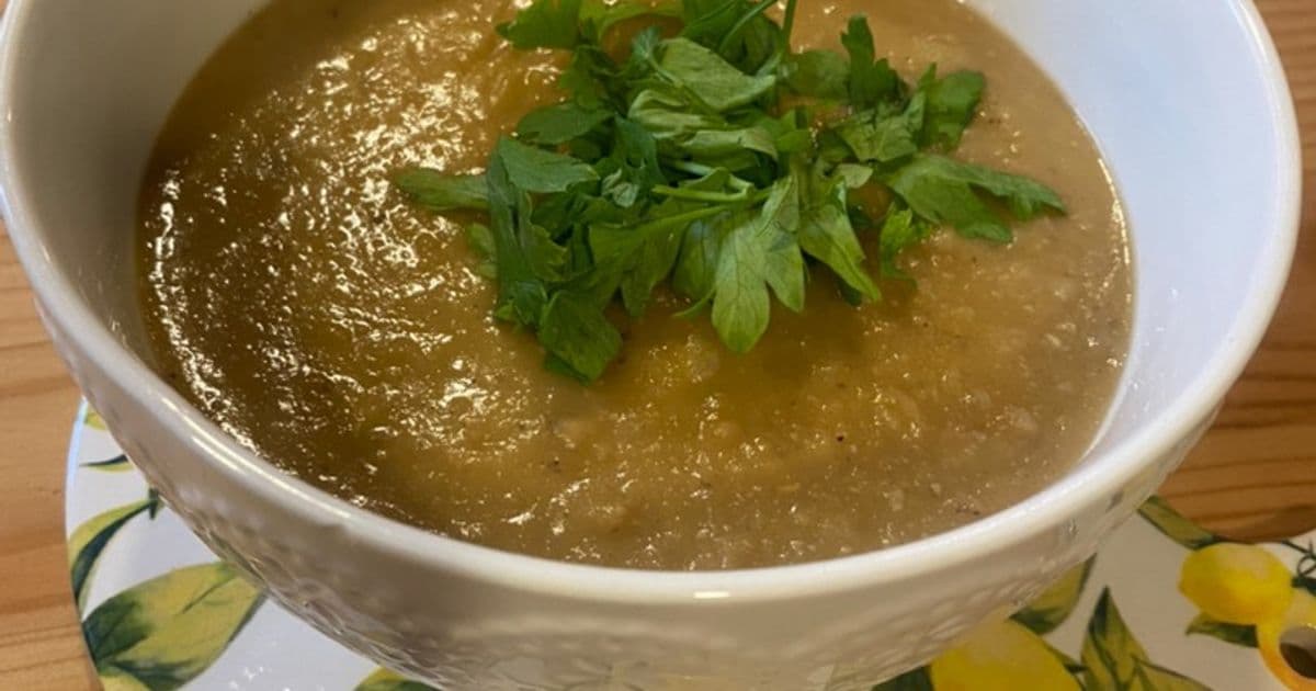 شوربة العدس بالكمون والكزبرة