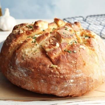 خبز البطاطس والروزماري الطري