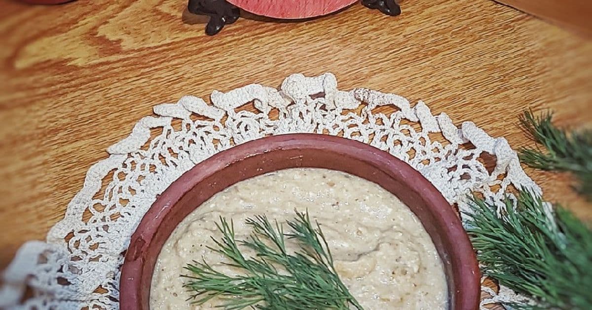 متبل باذنجان بالزبادي والطحينة