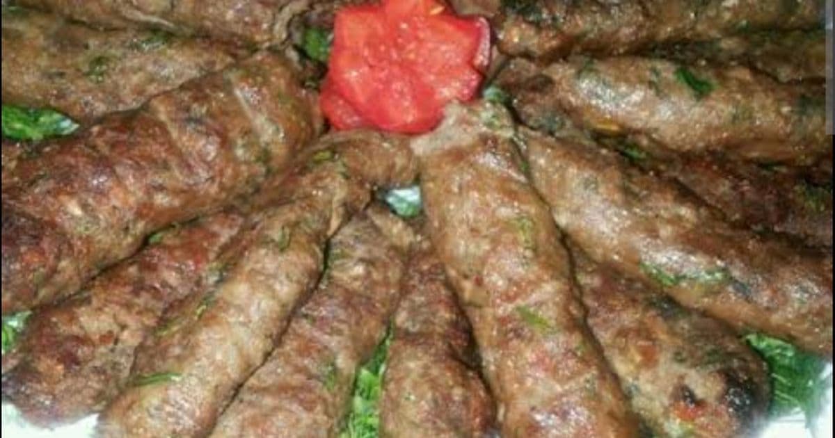كفتة مشوية بنكهة الفحم
